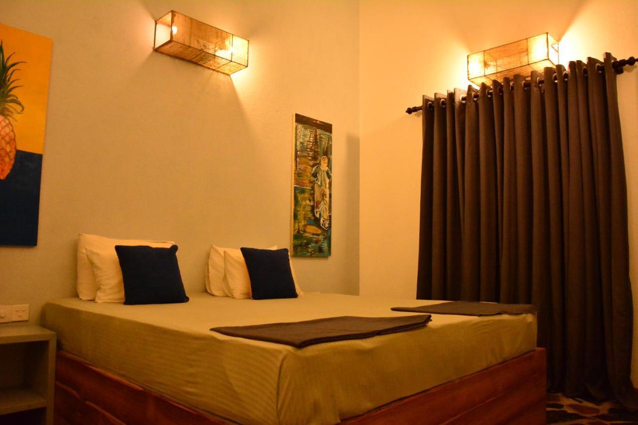 View Guesthouse & Bistro At Goyambokka Tangalle Extérieur photo