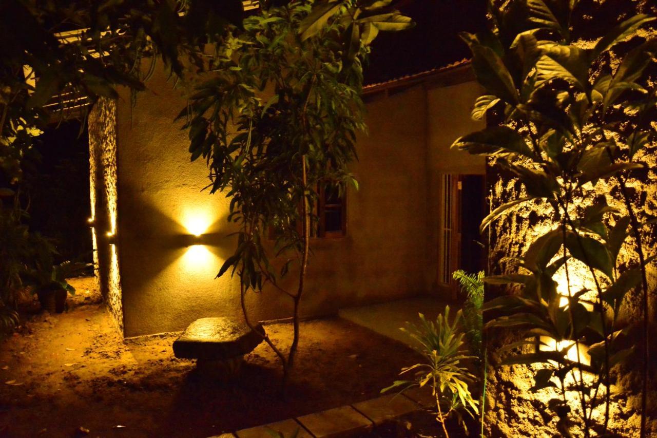 View Guesthouse & Bistro At Goyambokka Tangalle Extérieur photo